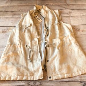 NWT Max Jeans vest in natural. Size medium.